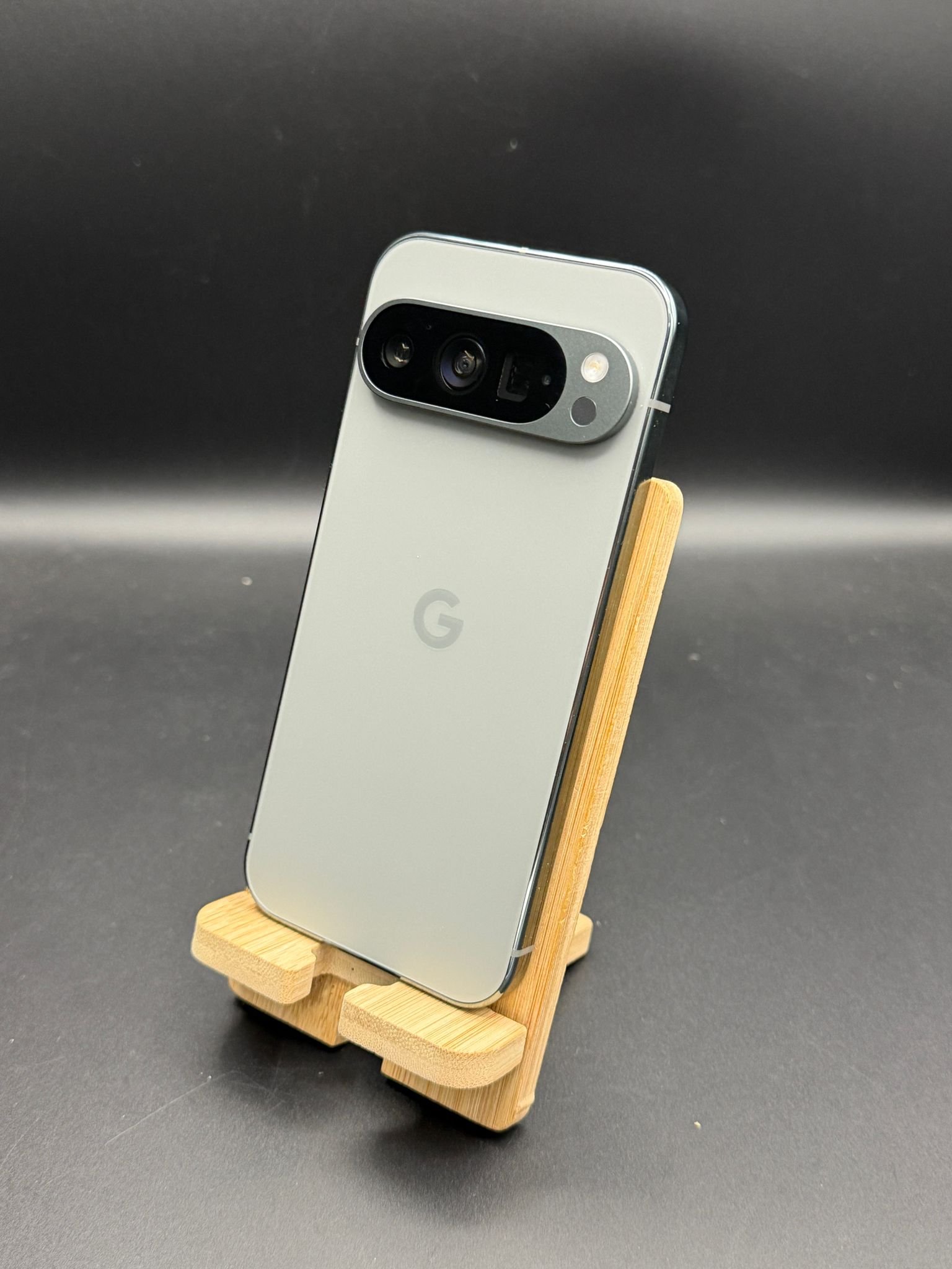 Google pixel 9 pro 16/128GB titanio (Exposición)