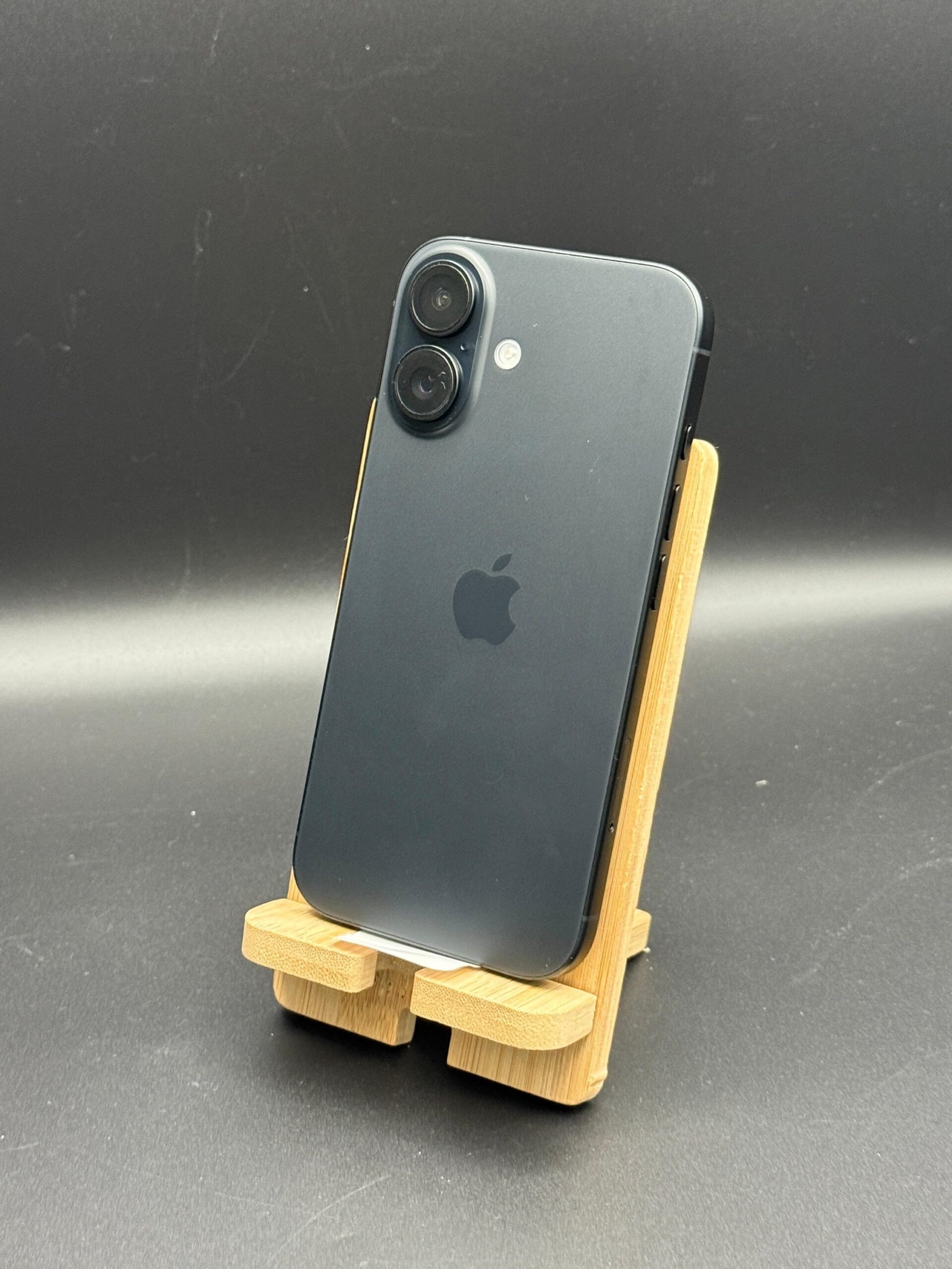 iPhone 16 128Gb negro (De exposición)