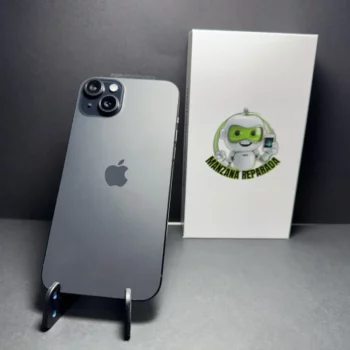 iPhone 15 Plus reacondicionado 128GB color negro con pantalla OLED de 6,7 pulgadas y chip A16 Bionic
