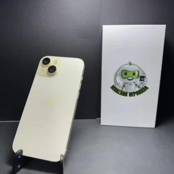 iPhone 15 reacondicionado de Apple en color amarillo con 128GB de almacenamiento